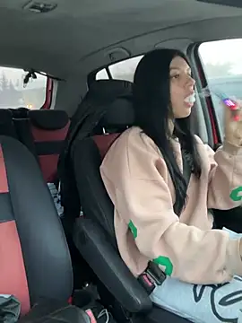 JulliaVegas online show from January 22, 2025, 2:48 am