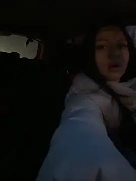 JulliaVegas online show from February 3, 2025, 1:41 am