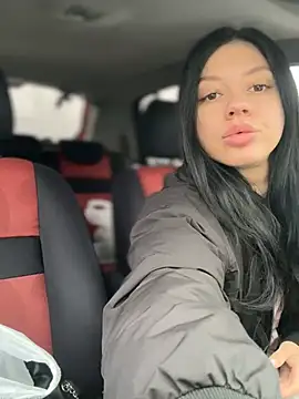 JulliaVegas online show from March 21, 2025, 2:28 am