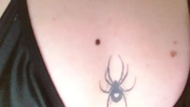 Snapshot of littleshydoll chatting on January 8, 2025, 2:35 am littleshydoll online show from January 8, 2025, 2:35 am