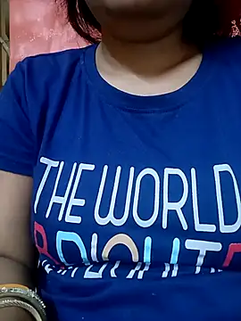 sunita-doll online show from February 24, 2026, 1:58 am