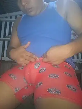 Snapshot of NELF_ALCANTARA98 chatting on October 3, 2025, 9:06 am NELF ALCANTARA98 online show from October 3, 2025, 9:06 am