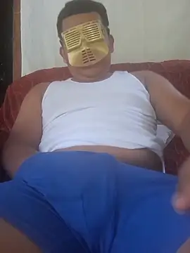 Snapshot of NELF_ALCANTARA98 chatting on October 22, 2025, 1:44 pm NELF ALCANTARA98 online show from October 22, 2025, 1:44 pm