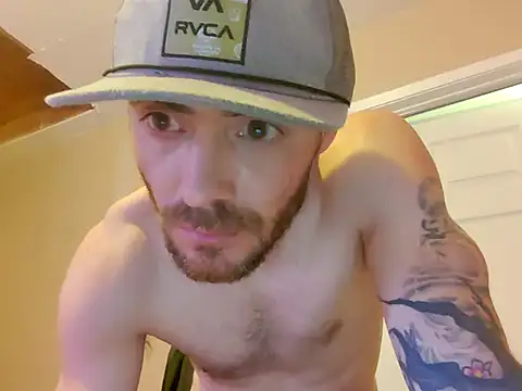 Huntzg23 online show from November 23, 2025, 9:20 am