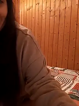 Snapshot of Eleni_Pappa chatting on March 5, 2025, 8:00 pm Eleni Pappa online show from March 5, 2025, 8:00 pm