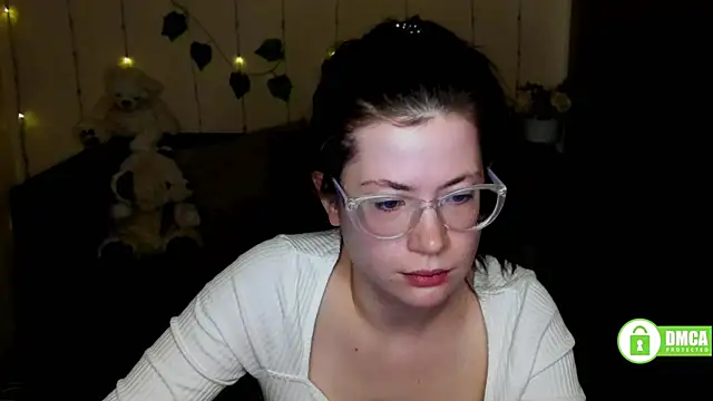 Alicia redfollow online show from February 21, 2025, 5:24 am