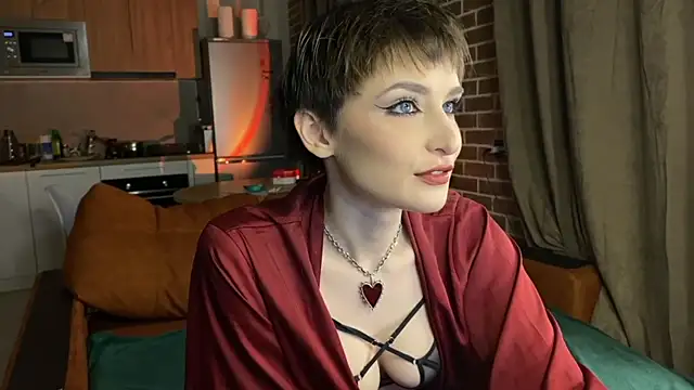 Cristmass princess online show from February 27, 2025, 4:21 pm