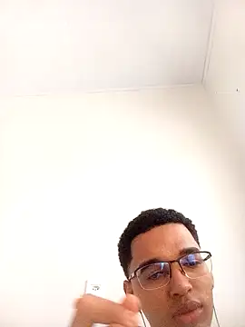 Snapshot of Jefersonsalazar54321 chatting on August 2, 2026, 3:10 pm Jefersonsalazar54321 online show from August 2, 2026, 3:10 pm