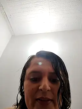 Snapshot of Miss_balloonsmila chatting on December 20, 2024, 8:12 pm Miss balloonsmila online show from December 20, 2024, 8:12 pm