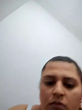 Snapshot of Miss_balloonsmila chatting on December 24, 2024, 8:27 pm Miss balloonsmila online show from December 24, 2024, 8:27 pm