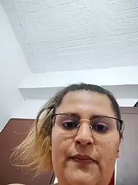 Snapshot of Miss_balloonsmila chatting on December 29, 2024, 3:00 am Miss balloonsmila online show from December 29, 2024, 3:00 am