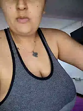 Snapshot of Miss_balloonsmila chatting on January 20, 2025, 1:39 am Miss balloonsmila online show from January 20, 2025, 1:39 am