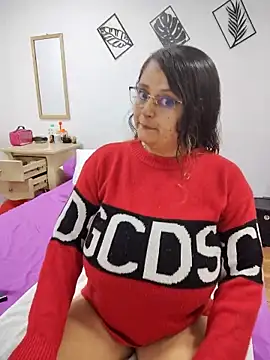 Snapshot of Miss_balloonsmila chatting on February 17, 2025, 10:25 pm Miss balloonsmila online show from February 17, 2025, 10:25 pm