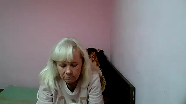 sakura blonde online show from February 17, 2025, 4:59 pm