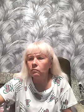 sakura blonde online show from October 24, 2025, 1:29 pm