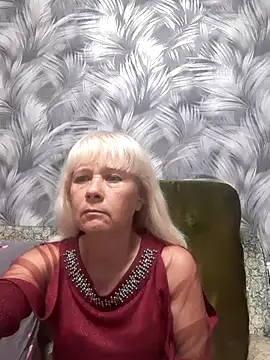 sakura blonde online show from November 9, 2025, 6:01 am