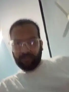 Arsh Loves Luv online show from December 17, 2025, 12:38 am