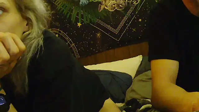 EroticKityii online show from March 21, 2026, 8:19 am