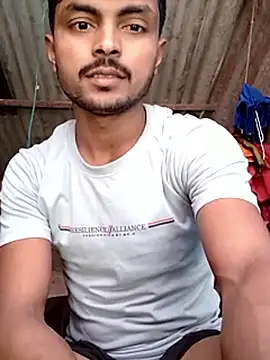 Snapshot of Suraj223kumar chatting on October 18, 2025, 4:15 am Suraj223kumar online show from October 18, 2025, 4:15 am