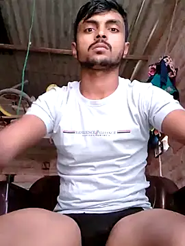 Snapshot of Suraj223kumar chatting on October 25, 2025, 9:28 am Suraj223kumar online show from October 25, 2025, 9:28 am