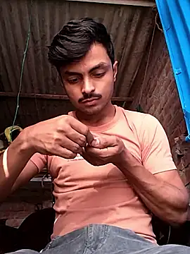 Snapshot of Suraj223kumar chatting on November 9, 2025, 2:32 am Suraj223kumar online show from November 9, 2025, 2:32 am