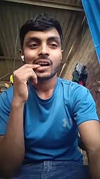 Snapshot of Suraj223kumar chatting on December 15, 2025, 9:35 am Suraj223kumar online show from December 15, 2025, 9:35 am