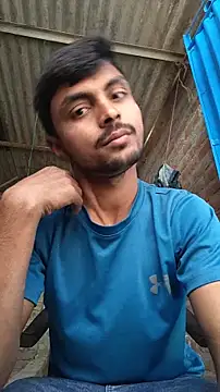 Snapshot of Suraj223kumar chatting on December 16, 2025, 6:18 am Suraj223kumar online show from December 16, 2025, 6:18 am