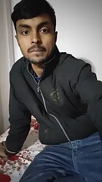 Snapshot of Suraj223kumar chatting on December 17, 2025, 5:46 am Suraj223kumar online show from December 17, 2025, 5:46 am