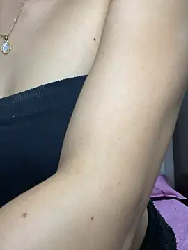 Just valen online show from March 10, 2026, 7:46 am