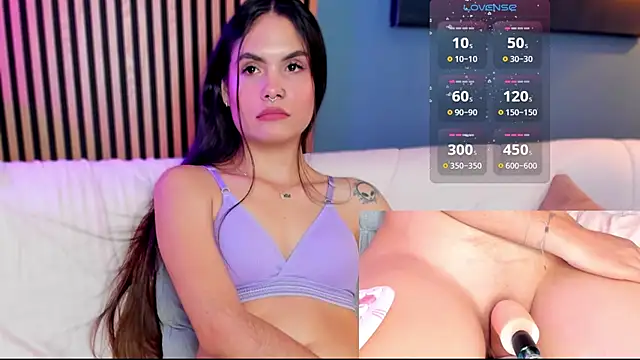 Gaby Ferrer online show from November 25, 2025, 3:01 pm