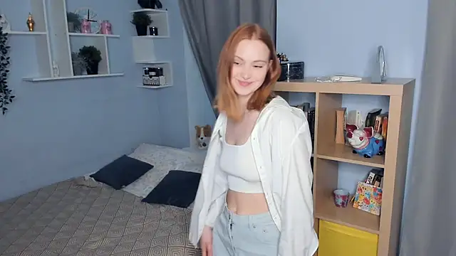 Snapshot of HarrmonSarah chatting on December 20, 2024, 10:05 am HarrmonSarah online show from December 20, 2024, 10:05 am