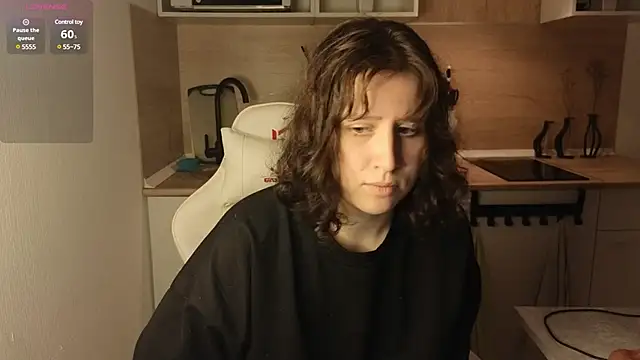 Snapshot of whatamarrie chatting on December 26, 2024, 6:43 pm whatamarrie online show from December 26, 2024, 6:43 pm