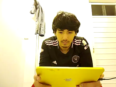 GIOOOO568 online show from March 15, 2026, 7:36 am