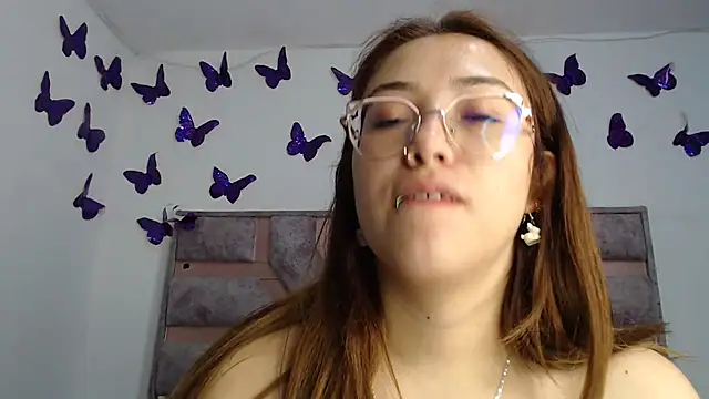 Anny Fox- online show from March 28, 2026, 4:12 am