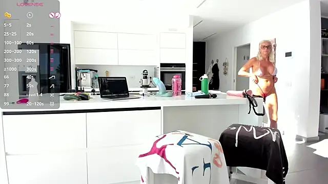 gaiaontop online show from November 29, 2025, 2:42 pm