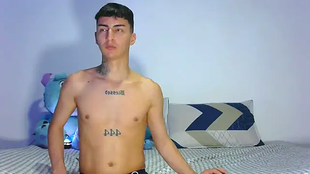 Snapshot of Angel_xxx chatting on March 9, 2025, 10:19 am Angel xxx online show from March 9, 2025, 10:19 am