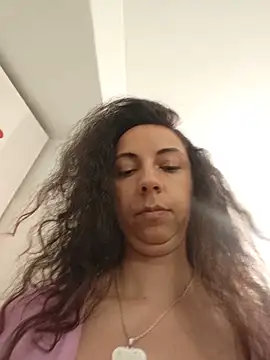 naughty69curls online show from June 1, 2026, 7:04 pm