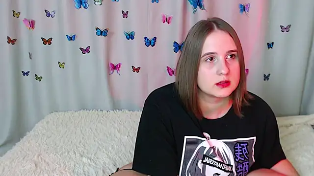 Snapshot of Phantommira chatting on December 24, 2024, 10:28 pm Phantommira online show from December 24, 2024, 10:28 pm