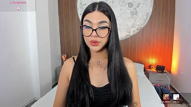 RoseCassie online show from March 29, 2026, 12:05 pm