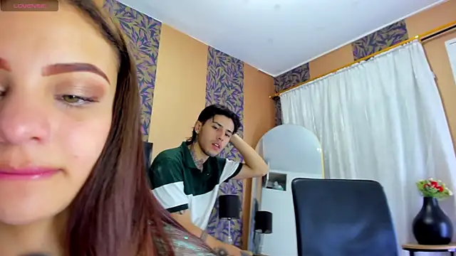 Snapshot of hinata_itachi chatting on October 9, 2025, 10:30 pm hinata itachi online show from October 9, 2025, 10:30 pm