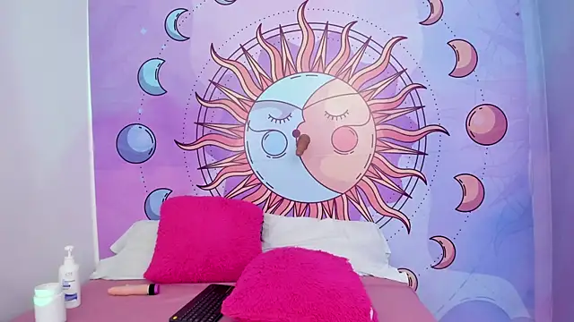 Snapshot of Mariana_16_ chatting on November 8, 2025, 7:45 pm Mariana 16 online show from November 8, 2025, 7:45 pm