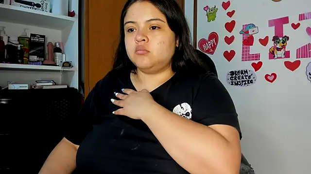 lizzie c online show from February 27, 2025, 4:53 pm