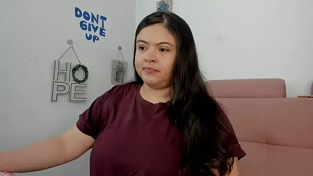 Snapshot of lizzie_c chatting on June 25, 2026, 6:12 pm lizzie c online show from June 25, 2026, 6:12 pm