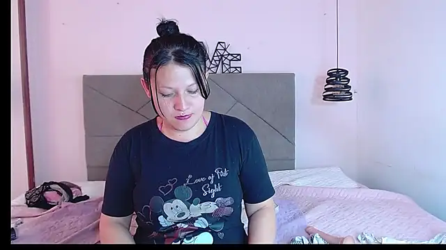 Snapshot of kattia_bk chatting on December 26, 2024, 7:05 pm kattia bk online show from December 26, 2024, 7:05 pm