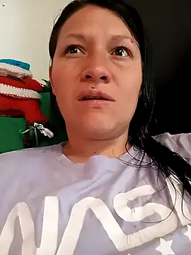 Snapshot of kattia_bk chatting on January 6, 2025, 9:32 pm kattia bk online show from January 6, 2025, 9:32 pm