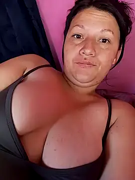Snapshot of kattia_bk chatting on January 12, 2025, 1:05 pm kattia bk online show from January 12, 2025, 1:05 pm