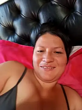 Snapshot of kattia_bk chatting on January 14, 2025, 3:04 pm kattia bk online show from January 14, 2025, 3:04 pm