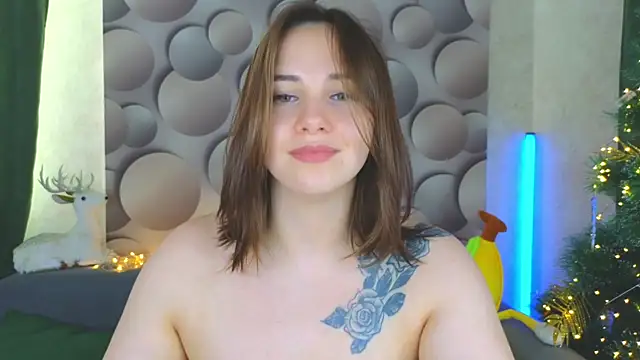 Snapshot of Cute_smile_sharon chatting on January 13, 2025, 8:05 am Cute smile sharon online show from January 13, 2025, 8:05 am