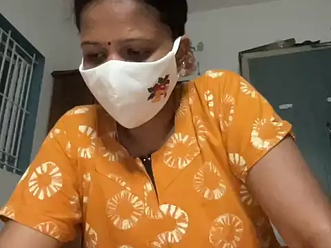 Tamil Sanjana  online show from April 5, 2026, 5:21 pm