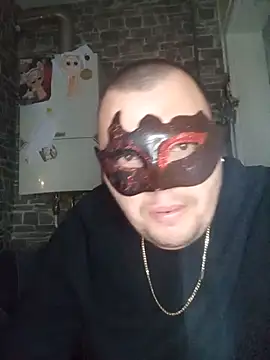 Snapshot of Coppiatrasgressiva chatting on March 18, 2025, 9:43 pm Coppiatrasgressiva online show from March 18, 2025, 9:43 pm